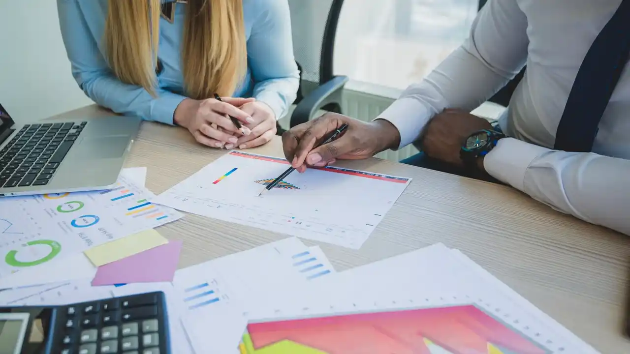 What are Financial Planning Features-Frequently Asked Questions-Importance of Financial Planning